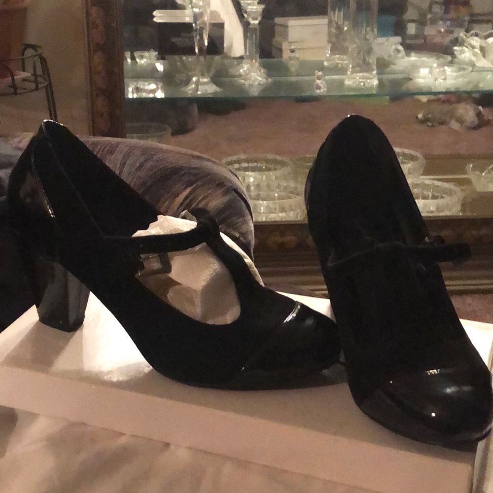 Shoe